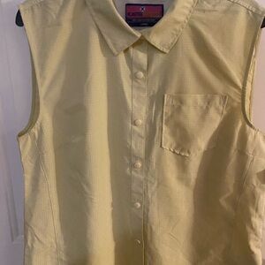 Women’s Xcaster Outdoors sleeveless button up blouse with sun protection